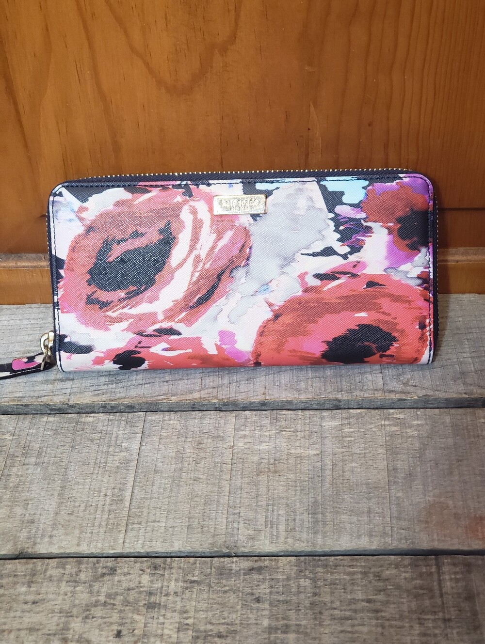 KATE SPADE Classic Floral Wallet